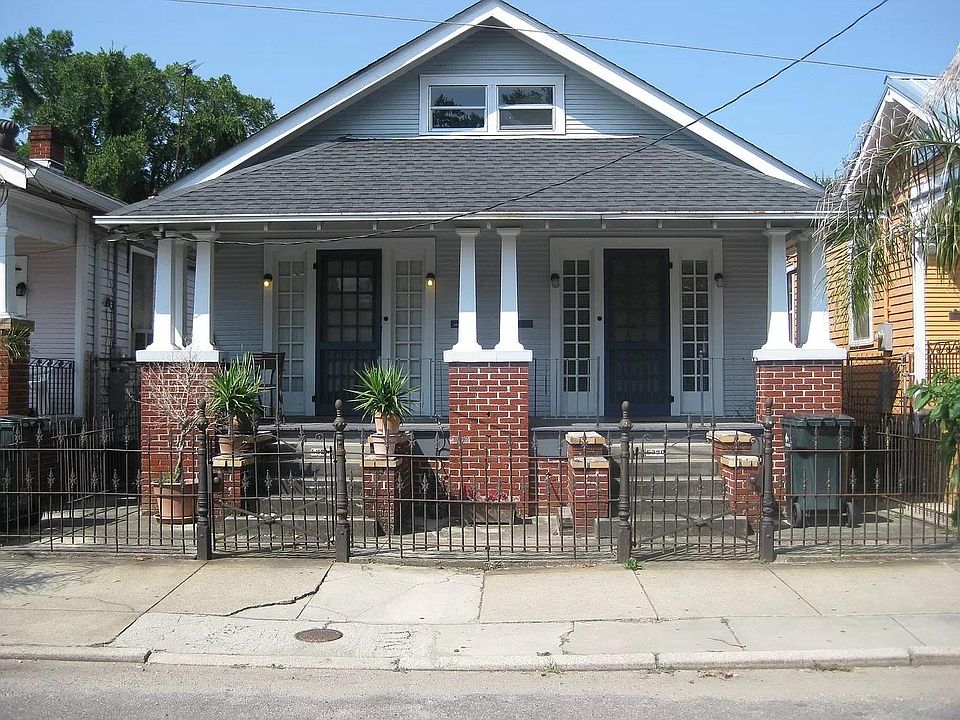 1st image of 8330 Willow St
