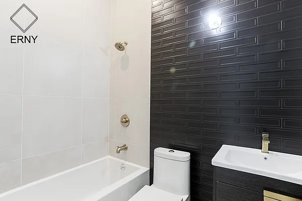 Rented by ERNY LLC | media 15