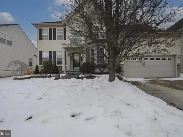 642 Bainbridge Dr, Mullica Hill, NJ 08062