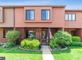 5432 Pinehurst Dr, Wilmington, DE