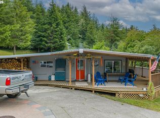 95240 Brewster Ln, Myrtle Point, OR 97458