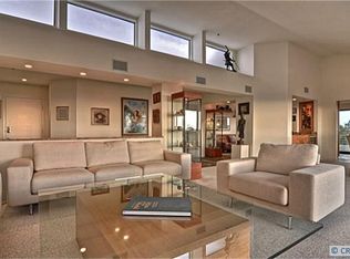 950 Cagney Ln APT 302, Newport Beach, CA 92663
