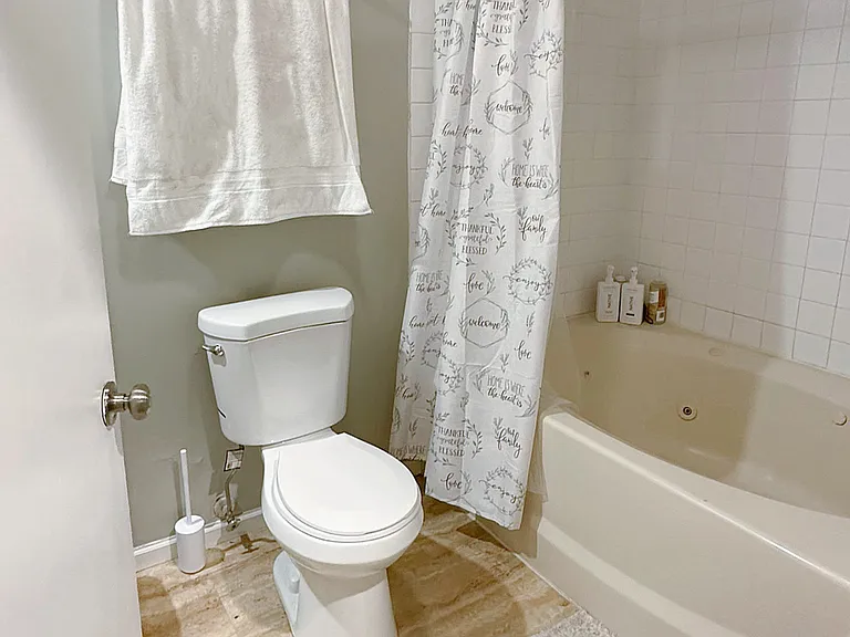 1208 Holloway Dr #2 — Photo 14