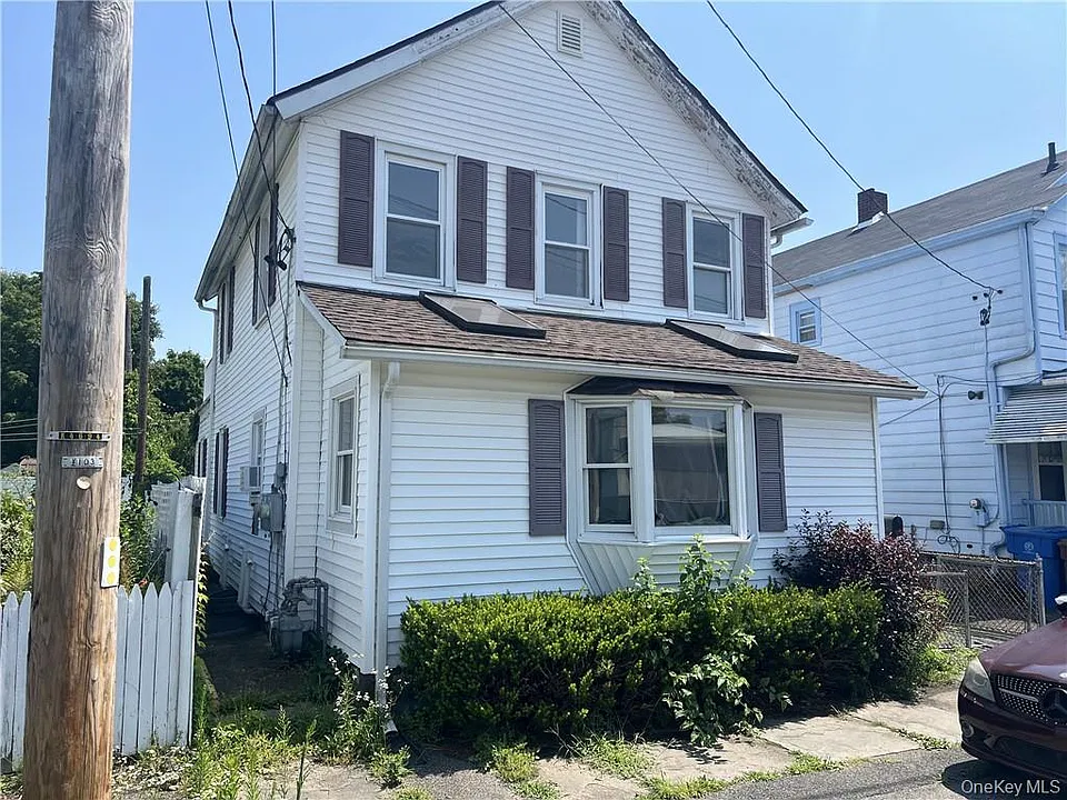 25 S Prospect St #2