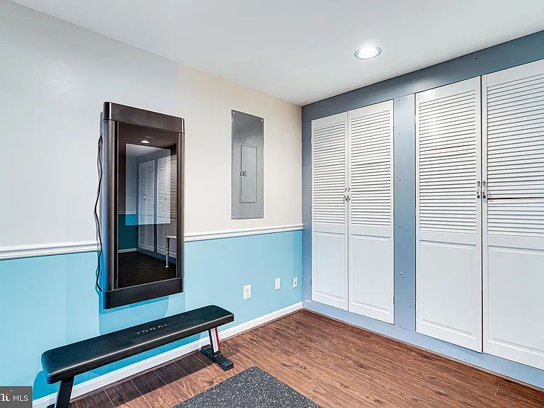 3022 Dower House Dr — Photo 46