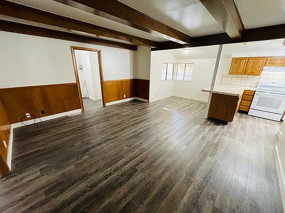 3rd image of 940 Merced Ave #2