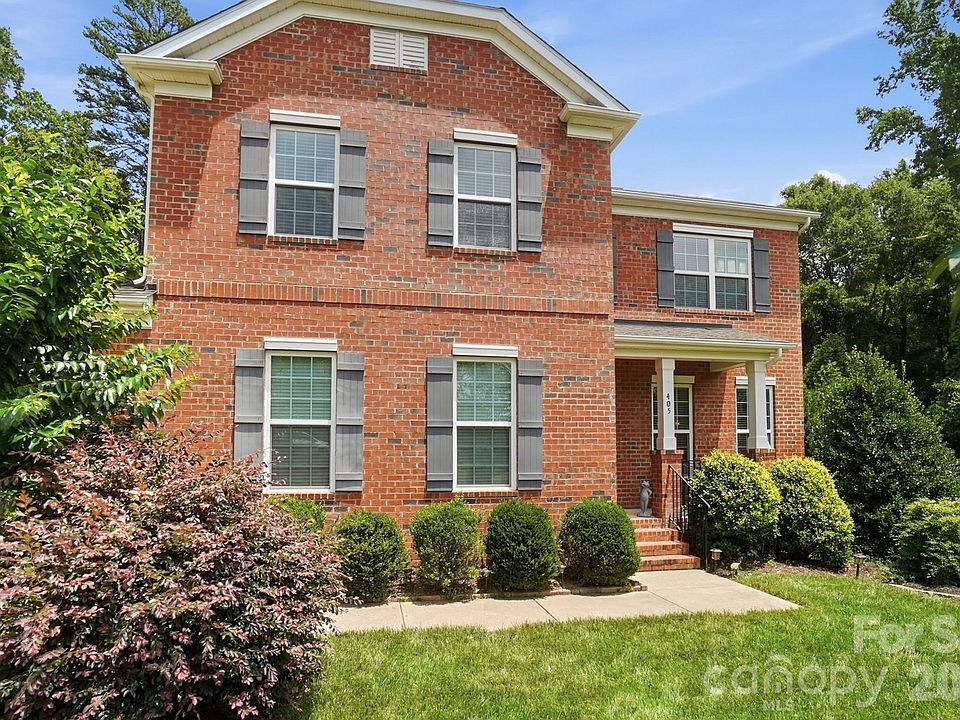 1st image of 405 Longhorn Dr
