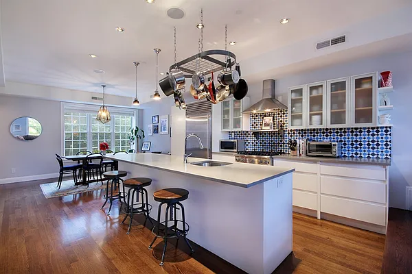 Sold by Corcoran | media 2