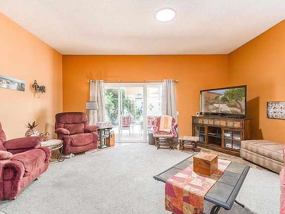 3rd image of 10505 W Hutton Dr