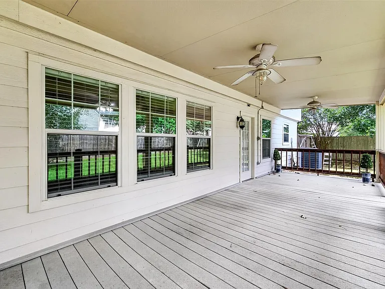 3934 Brook Garden Ln — Photo 31
