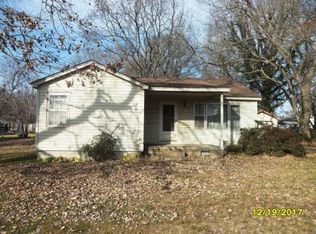 2709 Neill St, Newport, AR 72112