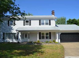 1208 Moorefield Ct, Virginia Beach, VA 23454