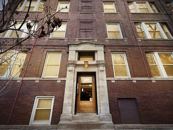 2nd image of 5257 N Winthrop Ave #2