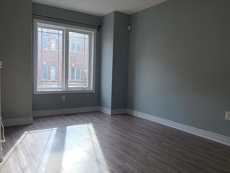 25 Viking Dr #51 — Photo 5
