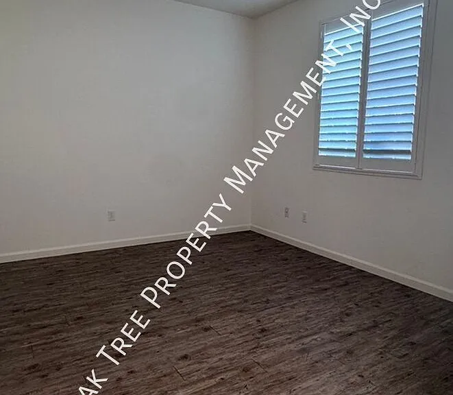 1193 S Carriage Ave — Photo 13
