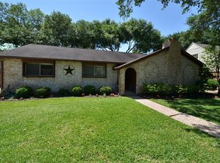 2823 Triway Ln, Houston, TX 77043