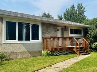 11142 51st St NW, Edmonton, AB T5W 3E6