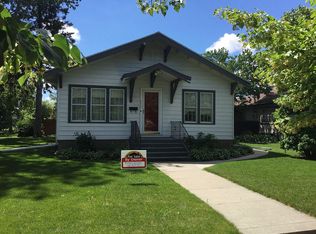 810 5th St NE, Devils Lake, ND 58301