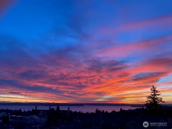 4409 California Avenue SW #503, Seattle, WA 98116