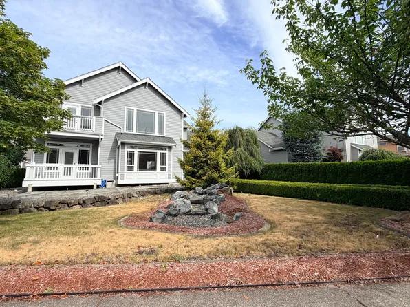 17608 Panorama Blvd E, Bonney Lake, WA 98391