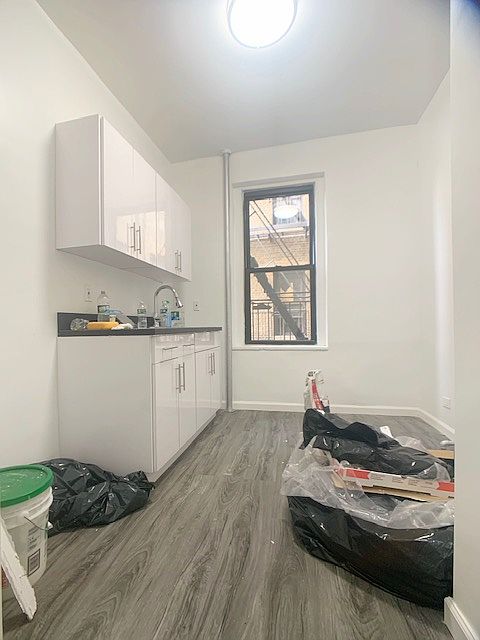 1st image of 613 E 16th St #G