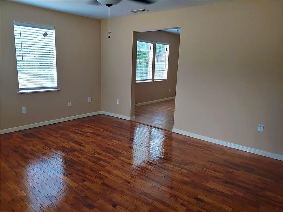 1st image of 506 S Ballard Ave