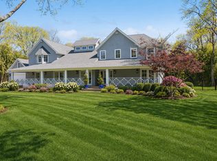 72 S Phillips Ave, Remsenburg, NY 11960
