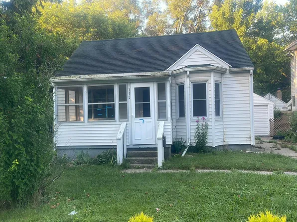715 W Holmes Rd, Lansing, MI 48910