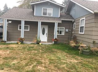 8917 244th St SW, Edmonds, WA 98026
