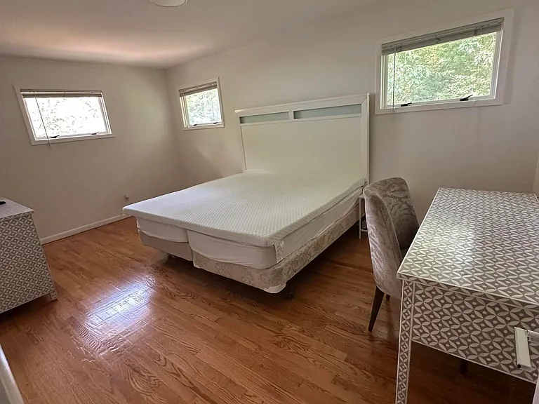 172 Larchwood Ave — Photo 27