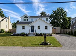 59 Whittier Dr, Mastic Beach, NY 11951