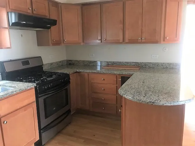 1832 N Fremont St #3 — Photo 6