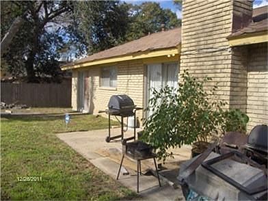 2nd image of 8406 Lettie St