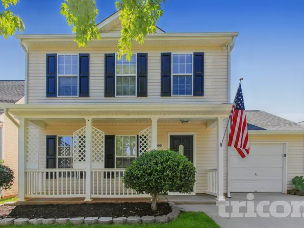8000 McGarry Trl, Charlotte, NC 28214