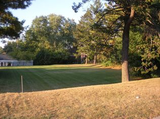 3710 W High St, McHenry, IL 60050