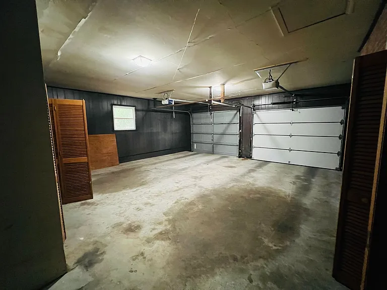 401 Apperson Dr — Photo 19