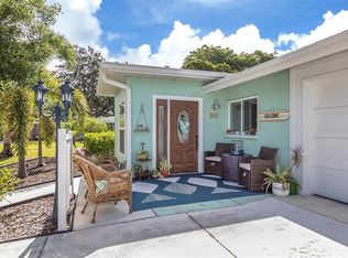 504 E Hazelwood Rd, Venice, FL 34293