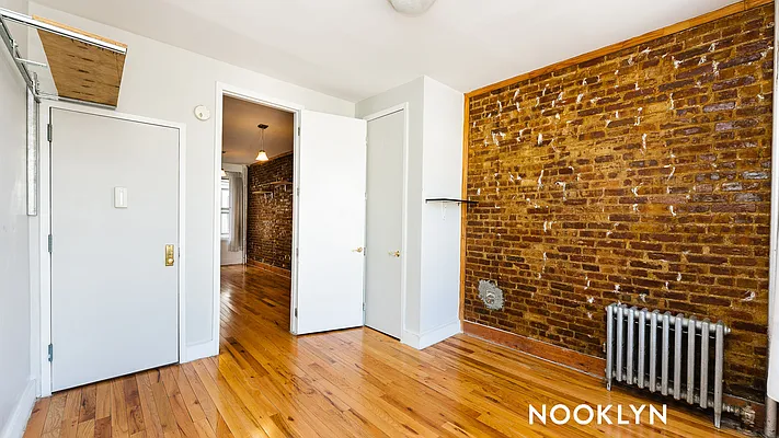Rented by Nooklyn NYC LLC | media 29