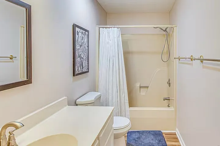 926 Tiffany Ln — Photo 6