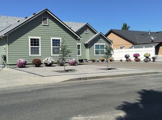 636 Mooney St, Independence, OR 97351