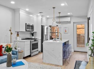 82 Endicott St APT 2, Boston, MA 02113