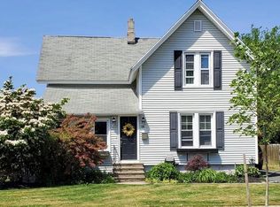 58 Charles St, Chicopee, MA 01020