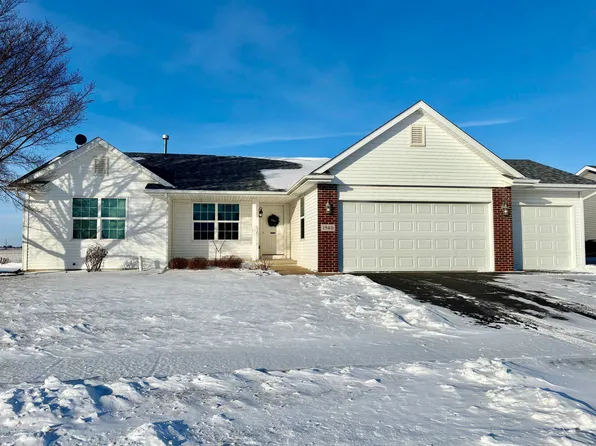 1940 Burnett Dr, Belvidere, IL 61008