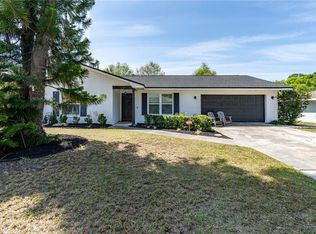 221 Stevenson Rd, Winter Haven, FL 33884