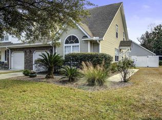 1289 Fenwick Plantation Rd, Johns Island, SC 29455