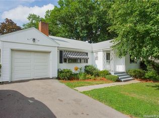 102 Haynes Rd, West Hartford, CT 06117