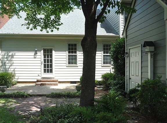 4th image of 723 N Spence Ave