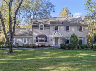 400 Yorkshire Way, Bryn Mawr, PA 19010