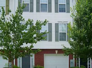 5689 Strathmoor Manor Cir, Lithonia, GA 30058