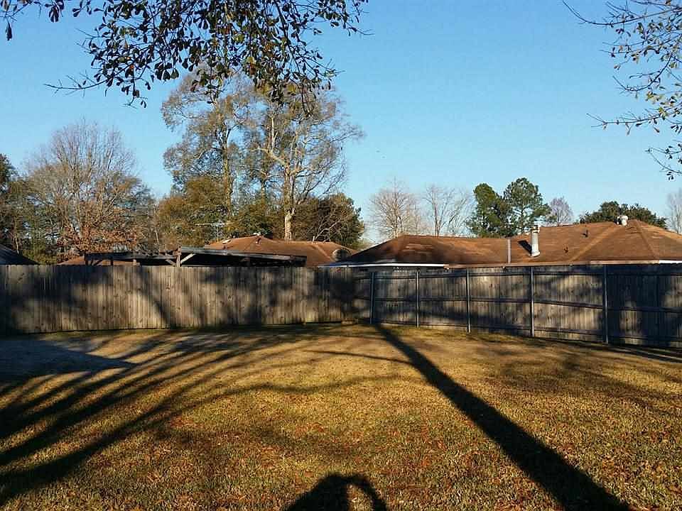 2nd image of 11935 Catalina Ave